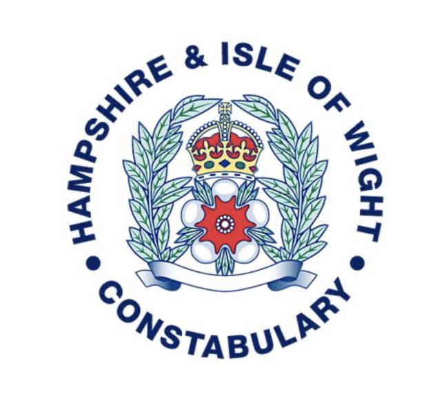 Hampshire and Isle of Wight Constabulary Badge